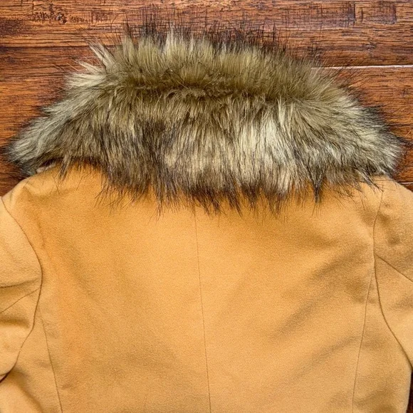 Ivy City Co Kids Sloane Camel Tan Peacoat with Removable Faux Fur Collar, 9/10 - Picture 11 of 13